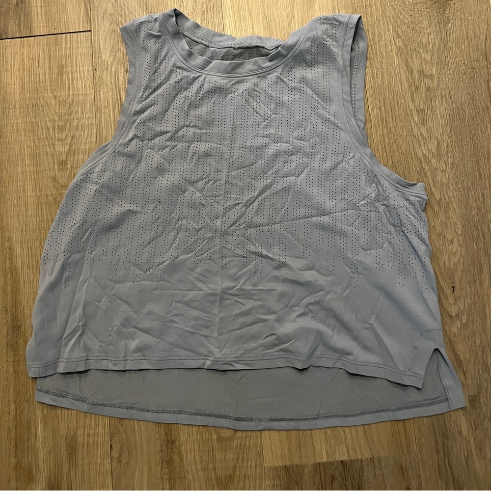 Lululemon muscle tank
